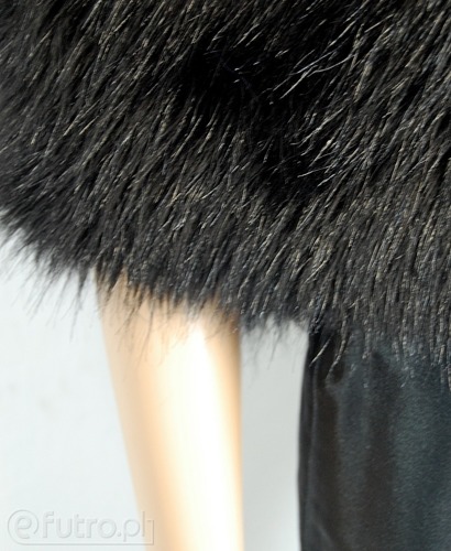 MATERIAŁ FUTRZANY FOX 2P-6 CZARNY , sztuczne futro niezwykle puszyste  z włosem o długości do 60 mm