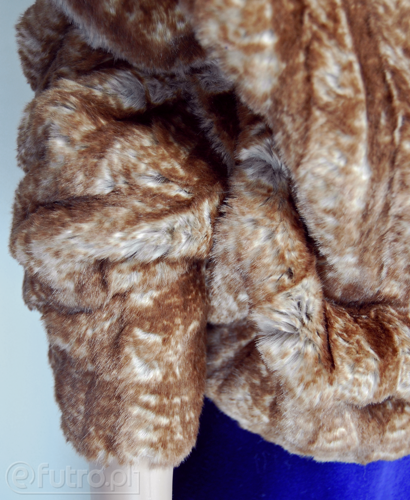 Materiał Futrzany Mangusta 30033 brązowy, delikatny i elastyczny z aksamitnym włosiem o długości do 15 mm