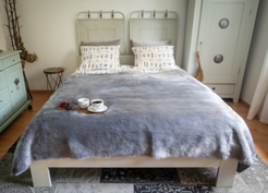 Decorative faux fur bedspread MARENGO
