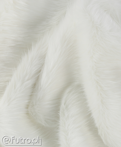 Snowhite Shaggy Raccoon Faux Fur Fox Long 340 Pile Length 90 mm